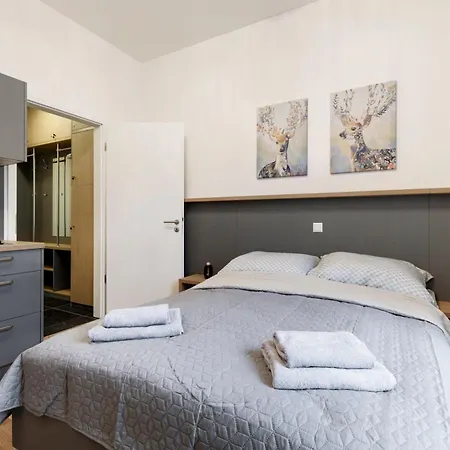 Maison 1832 C Apartament